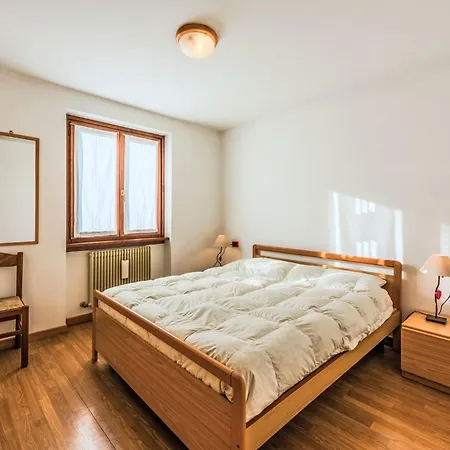 Vaccari By Interhome * Madonna